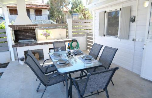 Nea Propontida Maison | Sunset Beach House