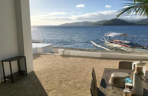 Matnog Maison | Sunset Beach House - On Calintaan Island