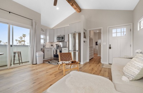 Sunset Cliffs Appartement | Sunset Cliffs Dream House - Patio, W/D, Steps to the Ocean!
