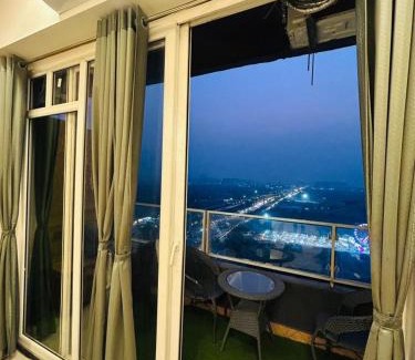 Greater Noida Maison | Sunset hollow