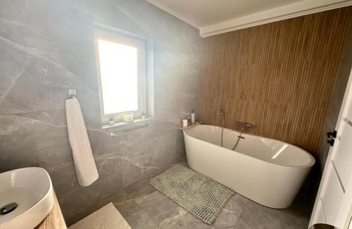 Baciu Maison | Sunset House spacious 3 bedrooms Baciu Cluj