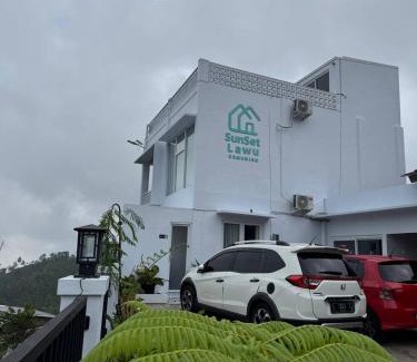 Hargomulyo Maison | SunSet Lawu Kemuning, Villa, Full House 3 Bed, Free BBQ, Free Float Light Breakfast