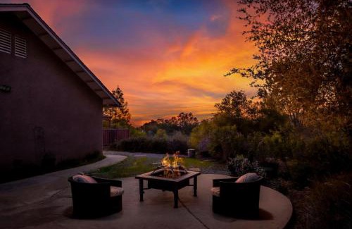Coarsegold Maison | Sunset Lookout Mountain villa, Meadows, Gazebo
