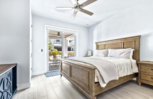 New Smyrna Beach Appartement | Sunset Oasis - Luxury Pool Home - 350 Feet to the Beach