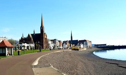 Largs Appartement | Sunset of Largs