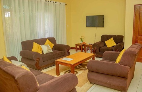Shanzu Appartement | Sunset Paradise Apartments by Blodriff