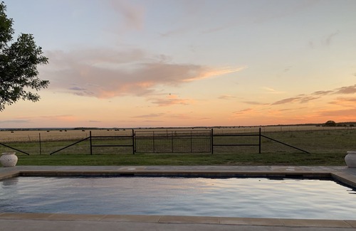 San Saba Autre | Sunset Ranchette