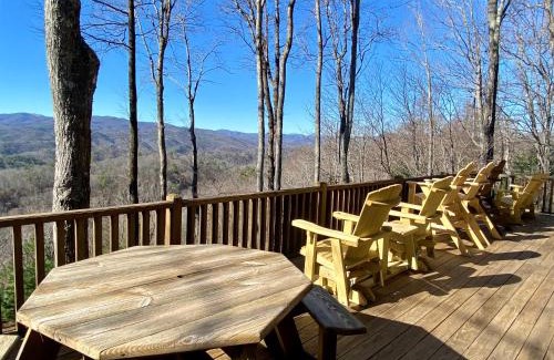 Ferguson Maison | Sunset Ridge by Leatherwood Mountains Resort