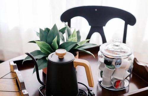 Mount Aetna Appartement | Sunset Serenity Suite