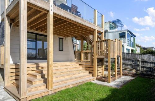 Paraparaumu Beach Maison | Sunset Shores - Paraparaumu Beach Retreat