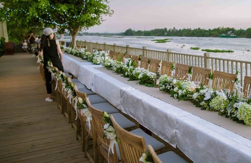 Thuan An Maison | Sunset Side Villa (Saigon River View)