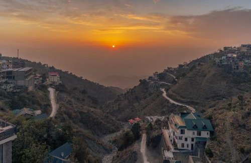 Kasauli Maison | Sunset Vibes! Near Mall Road Kasauli by Alluring North