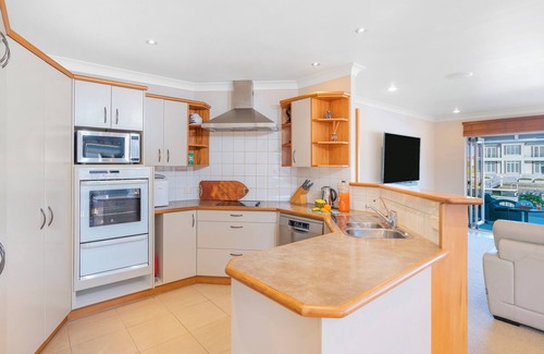 Pauanui Maison | Sunset View - Pauanui Waterfront Home