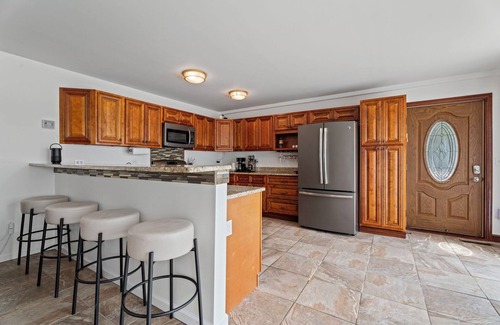 Valois Maison | Sunset View Waterfront Home in the heart of Seneca Lake Wine Trail with Hot Tub
