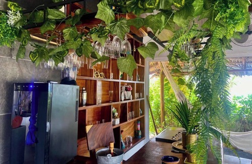 Puerto Escondido Maison | Sunset Villa is just 60 meters from the beach and 10 minutes from the airport.