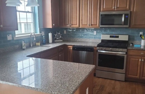 Tuckerton Beach Maison | Sunset Vista Home with POOL