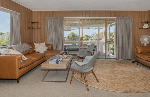 Whangapoua Maison | Sunsets and Surf at Whangapoua - Whangapoua Holiday Home, WHANGAPOUA
