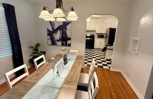 Ponca City Maison | Sunshine Blues - NEW - Gorgeous House in GREAT location