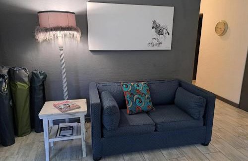 Pennington Maison | Sunshine Cottage