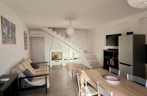 San Vero Milis Villa | Sunshine Luxury Seafront House - s'arena scoada