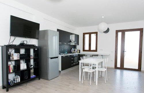 San Vero Milis Villa | Sunshine Luxury Seafront House - s'arena scoada
