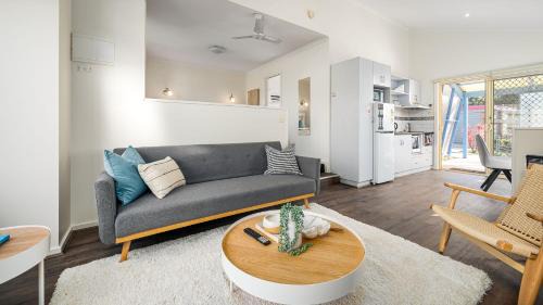 Cowes Maison | Sunshine Retreat Villa 3