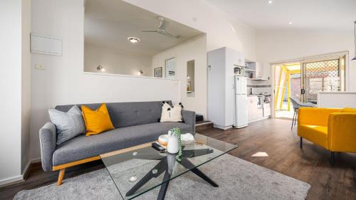 Cowes Maison | Sunshine Retreat Villa 5
