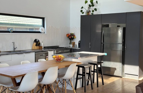 Berrara Maison | Sunshine's at Berrara