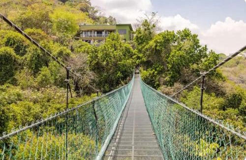 Montezuma Cabine | Sunshine Sanctuary Boutique Jungle Lodge