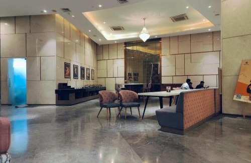 Noida Appartement | Suparnova spira star