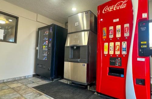 Coralville Hôtel | Super 7 Motel