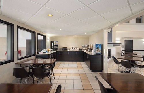 Sainte-Agathe-des-Monts Hôtel | Super 8 by Wyndham Sainte Agathe Des Monts