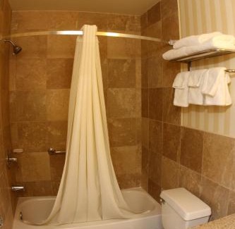 Weisenberg Hôtel | Super 8 by Wyndham Allentown Kutztown Area