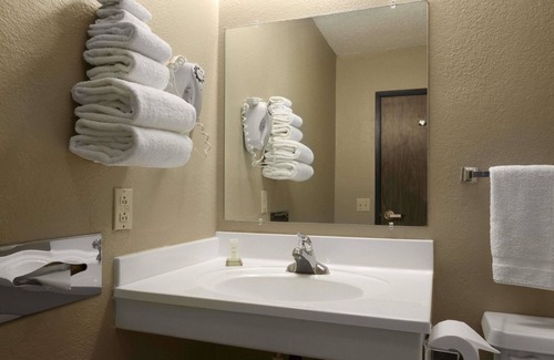Blackwell Hôtel | Super 8 by Wyndham Blackwell