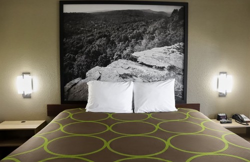 Cabot Hôtel | Super 8 by Wyndham Cabot