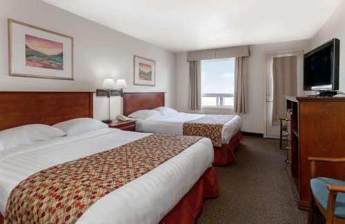 Caraquet Hôtel | Super 8 by Wyndham Caraquet