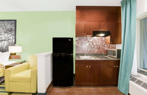 Cotulla Hôtel | Super 8 by Wyndham Cotulla TX