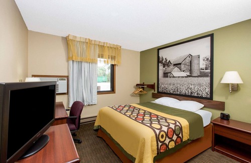 Fairmont Hôtel | Super 8 by Wyndham Fairmont