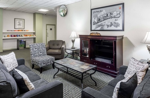 Hope Hôtel | Super 8 by Wyndham Hope