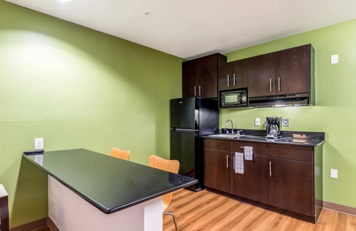 Kenedy Hôtel | Super 8 by Wyndham Kenedy