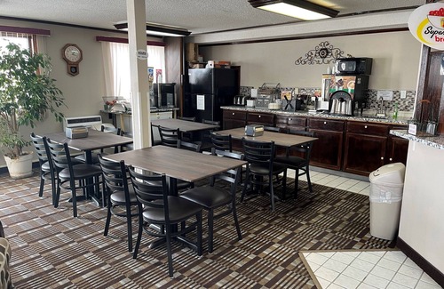 Lexington Hôtel | Super 8 by Wyndham Lexington