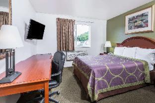 Plum Hôtel | Super 8 by Wyndham Pittsburgh/Monroeville