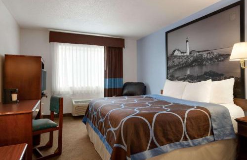 Nasons Corner Hôtel | Super 8 by Wyndham Portland/Westbrook Area