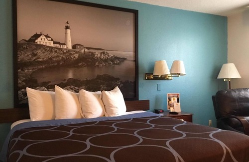 Westbrook Hôtel | Super 8 by Wyndham Portland ME