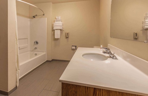 Woodburn Hôtel | Super 8 by Wyndham Woodburn