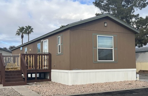 Glendale Maison | Super bowl rental only 2.6 mile away from the Stadium