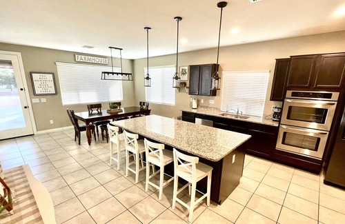 Villages At Queen Creek Maison | Super Clean & HUGE 5 Bedrooms