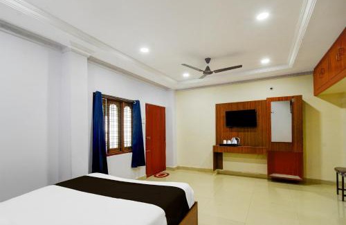 LB Nagar Hôtel | Super Collection O L.B Nagar Metro Station Formerly D N Groups