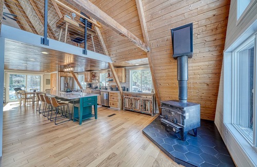 Howard Cabine | Super Cozy A-Frame in Howard, Colorado
