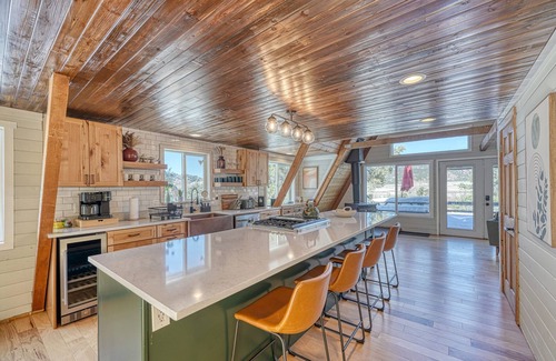 Howard Cabine | Super Cozy A-Frame in Howard, Colorado